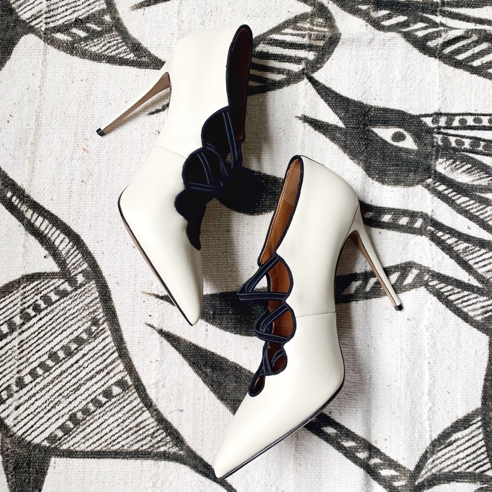 Valentino Pumps / brand new with box